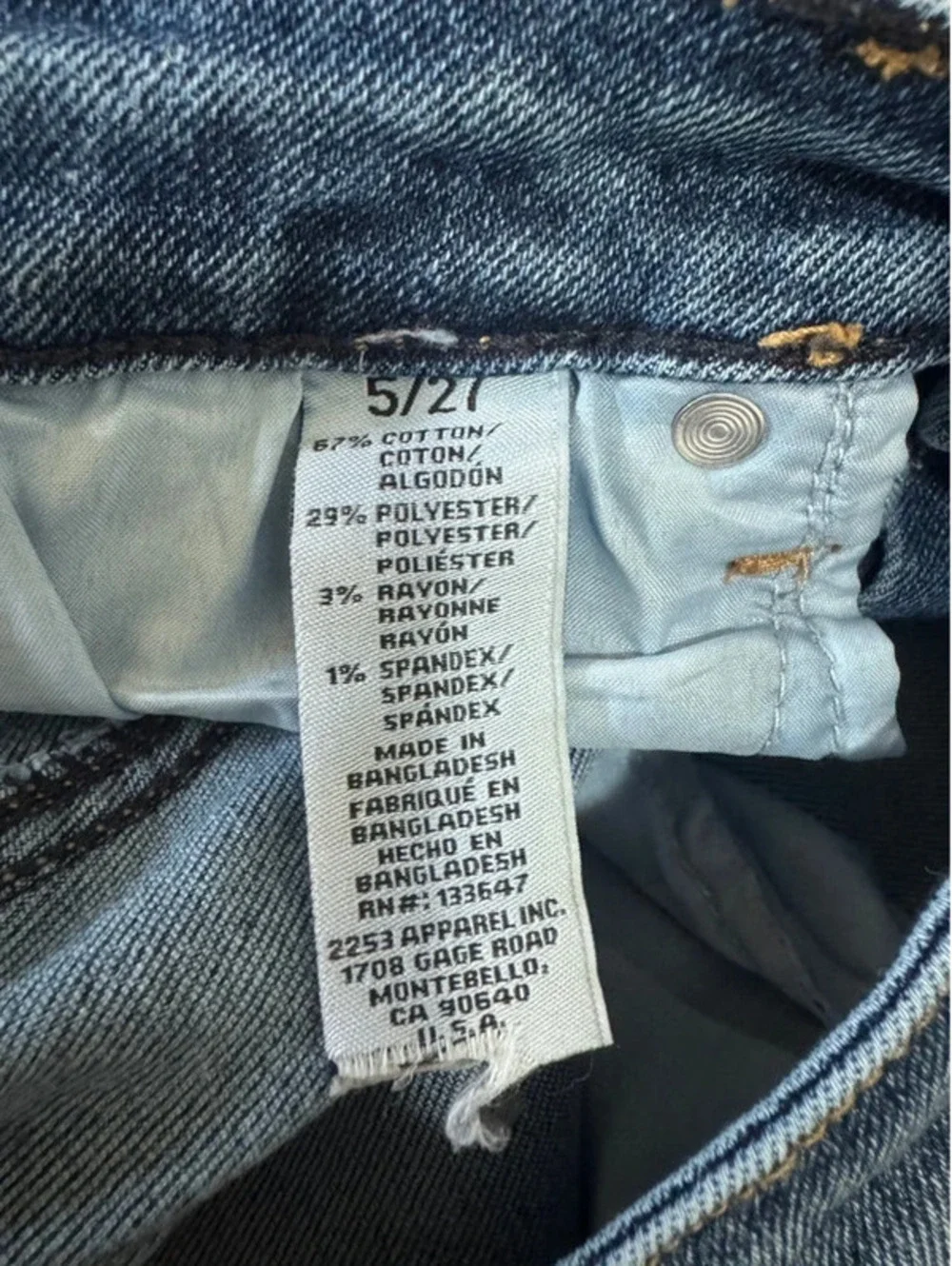 Women’s RE Generation skinny distressed Jean size 5/27